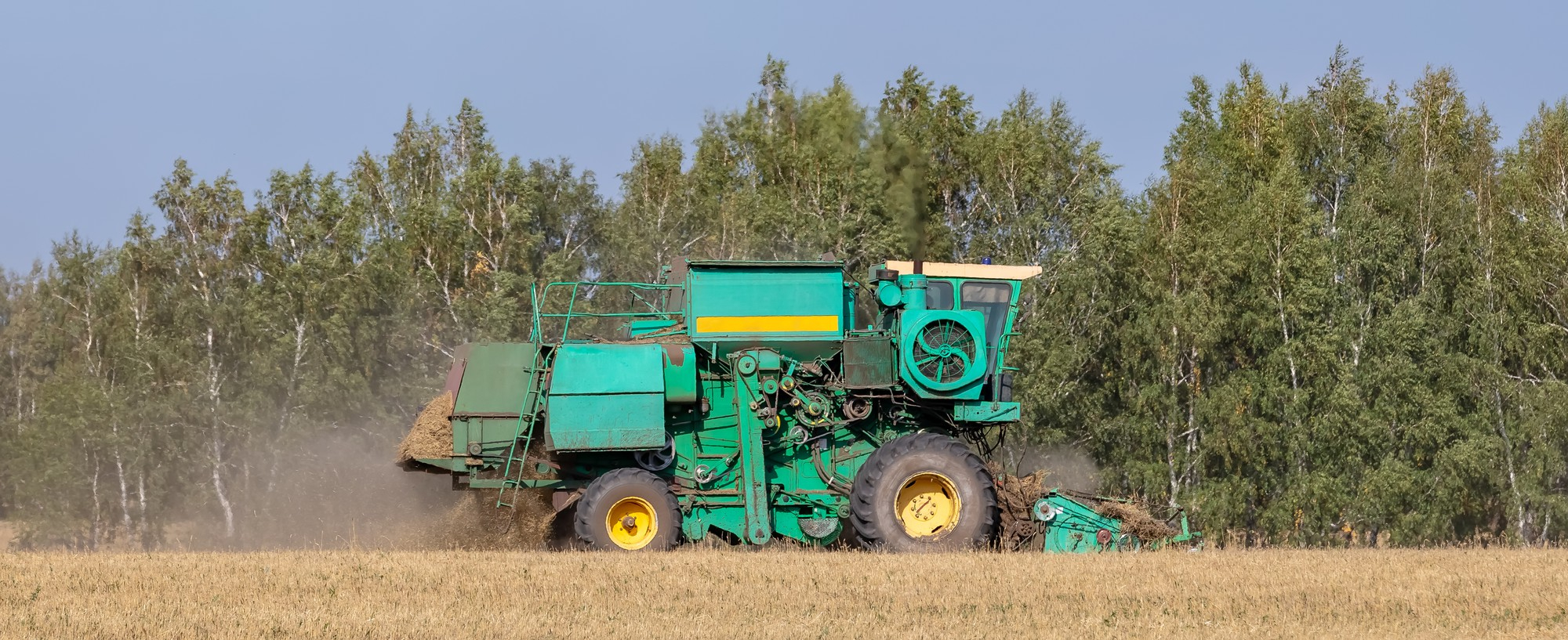 35023